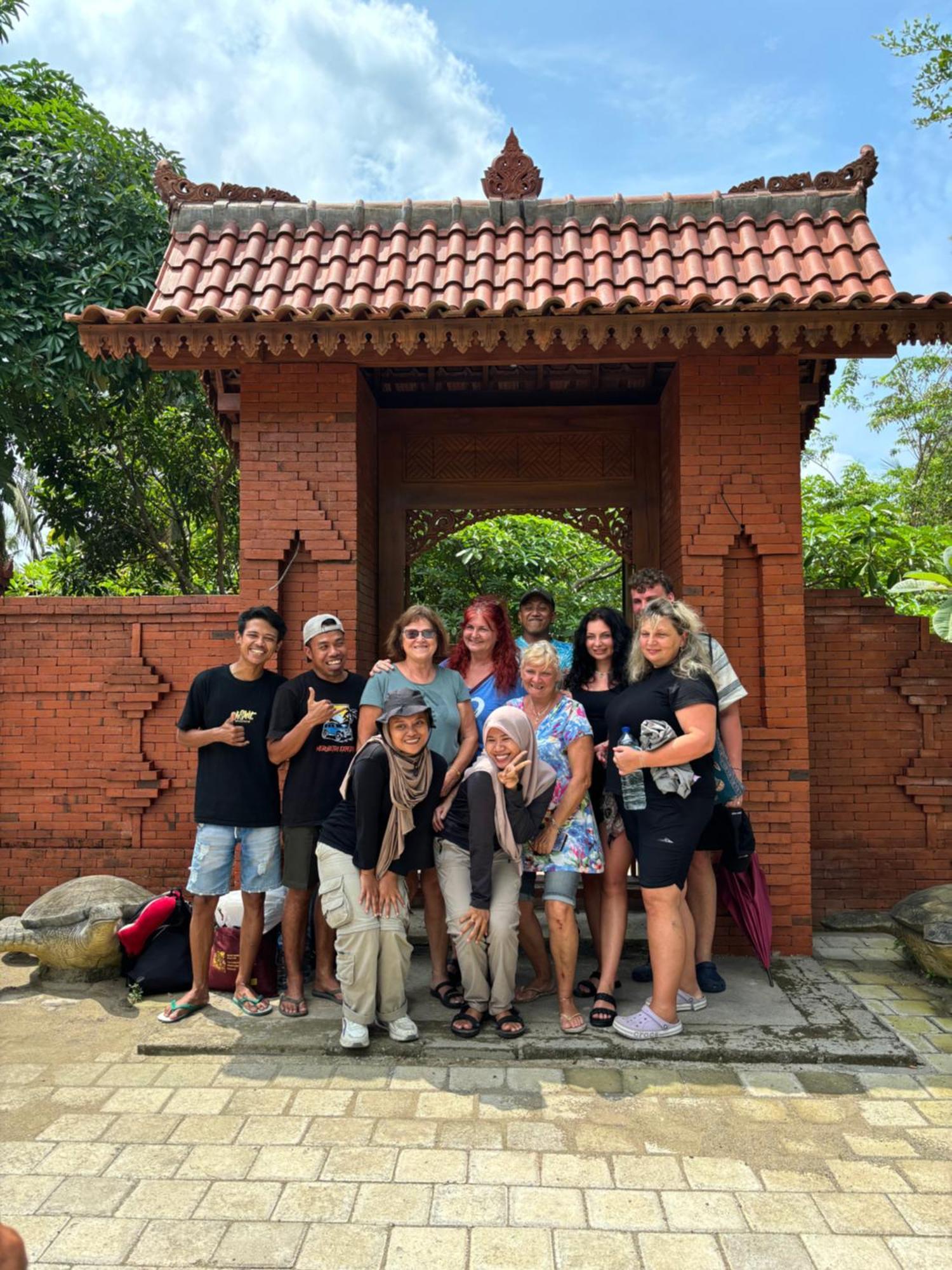 Java Turtle Lodge Meru Betiri Бануванги Екстериор снимка